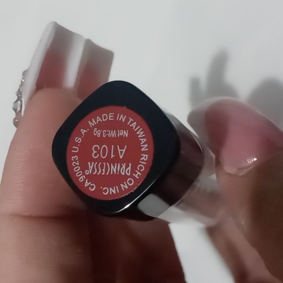 🎉HP🎉🆕 Mushroom Lipstick A103 - Picture 10 of 10